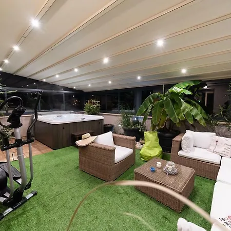 Apartman Garden Terrace Zára