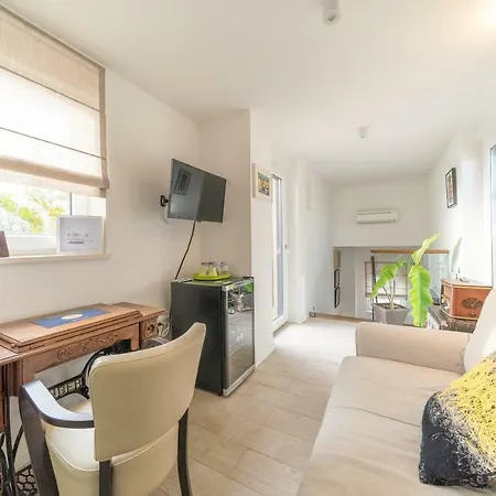 Garden Terrace Apartman *