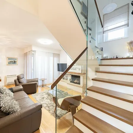 アパート Garden Terrace ザダル